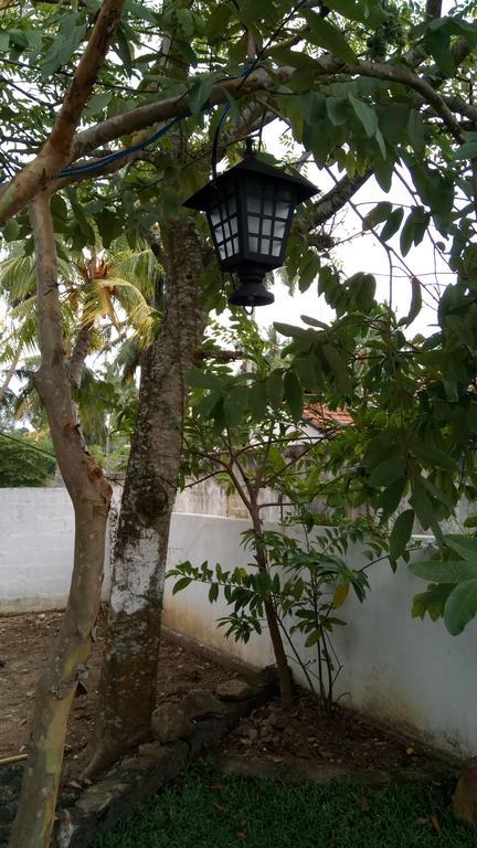 Leisure In Galle Bagian luar foto